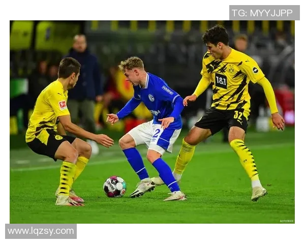 永靖足球球星崛起背后的故事与成就：从青训到国际舞台的奋斗历程